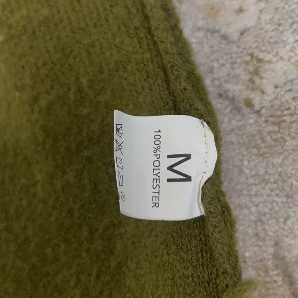 SHEIN Olive Distressed Crew‎ Neck Sweater - Picture 6 of 13